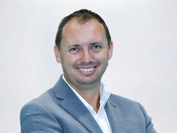 andrew-shaw-fr-team